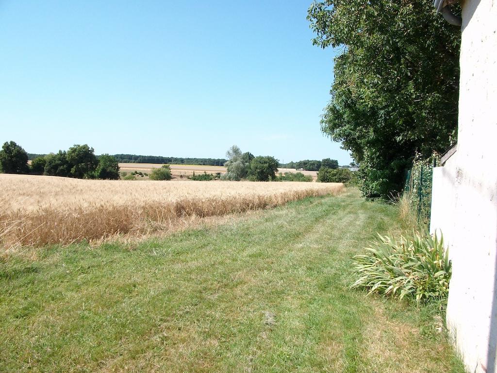 La Cle Des Chants Tauxigny Exterior photo